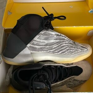 Adidas YZY QNTM basketball men shoes